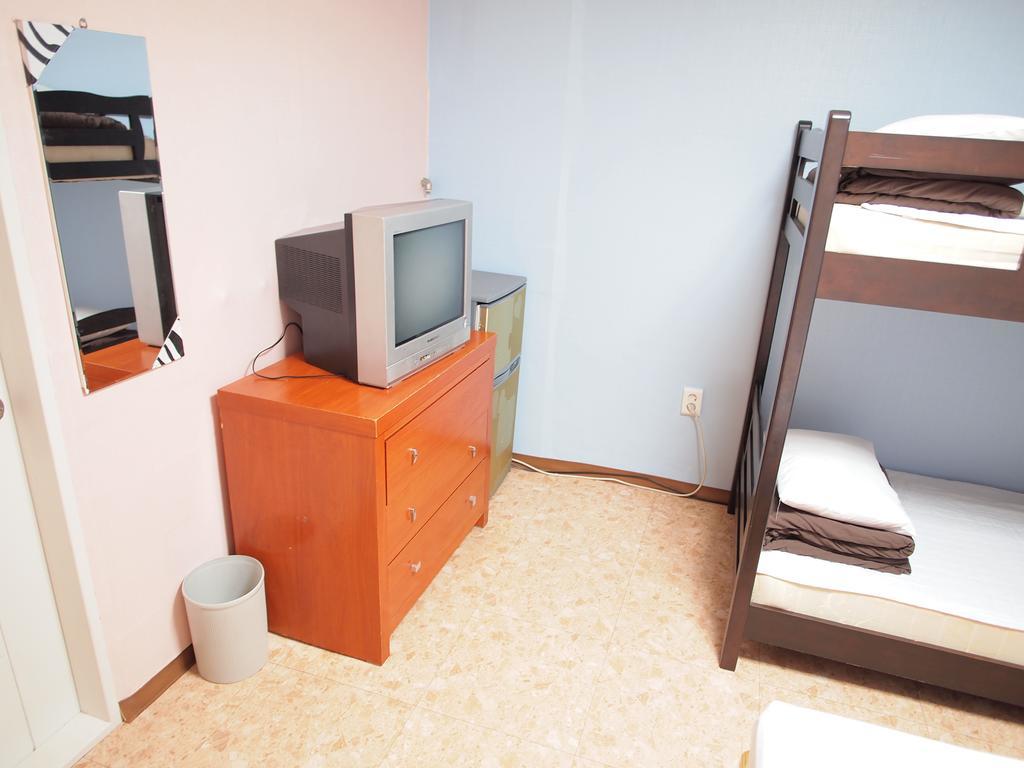 Shinchon Hostel 首爾 客房 照片