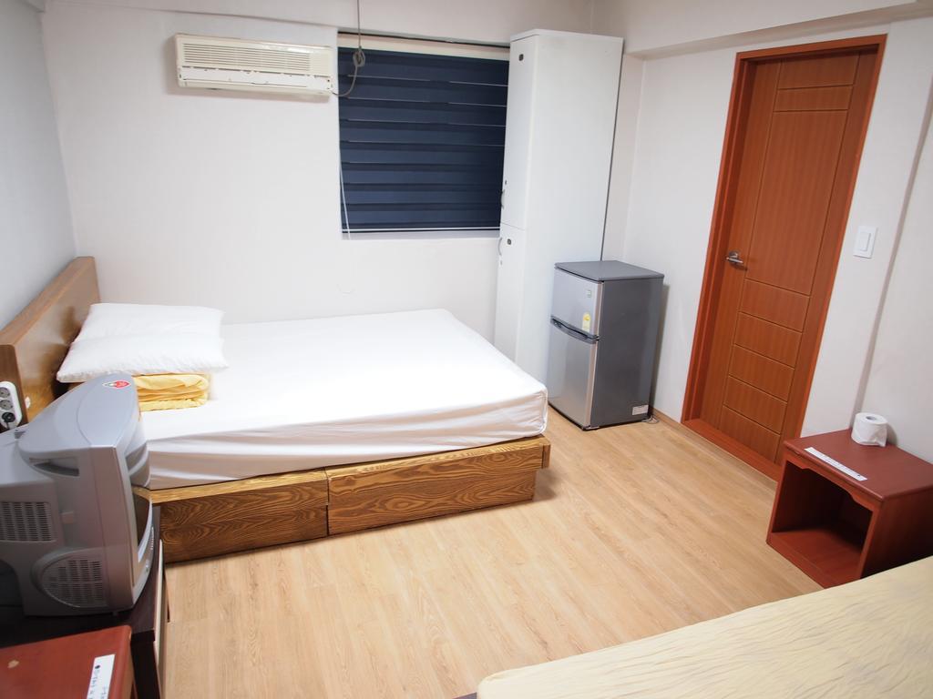 Shinchon Hostel 首爾 客房 照片