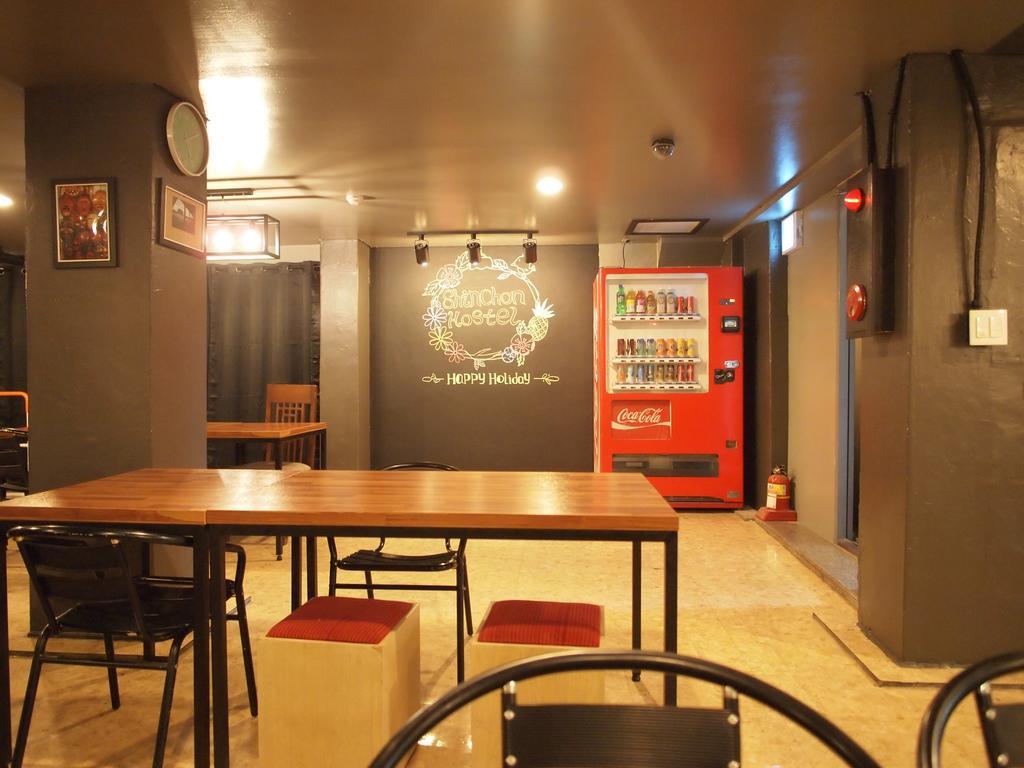 Shinchon Hostel 首爾 外观 照片