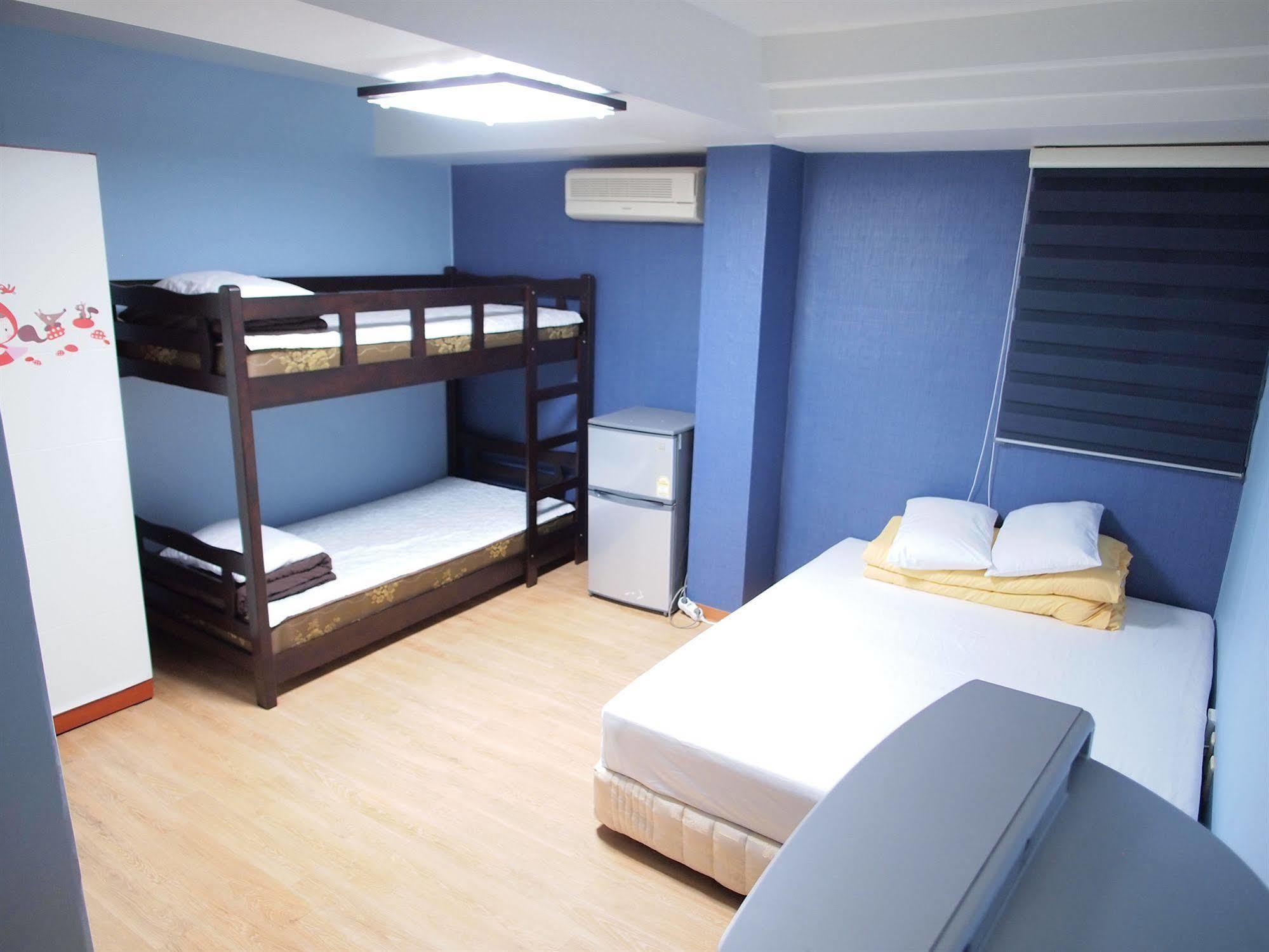 Shinchon Hostel 首爾 外观 照片